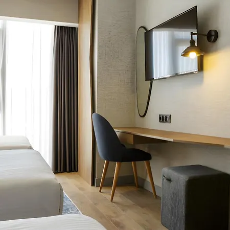Otel Ramada Encore By Wyndham Arnavutkoy *