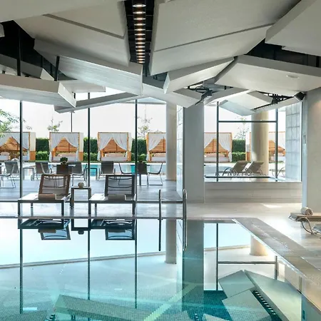 Hotel Crowne Plaza Florya By Ihg 5*
