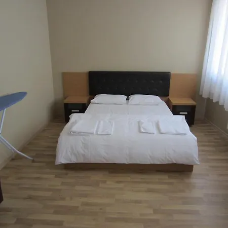 Hotel apartamentowy Flamingo Apart 3*