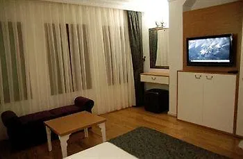 Jakaranda 3* Istanbul