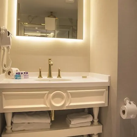 Hotel Mina - Special Category