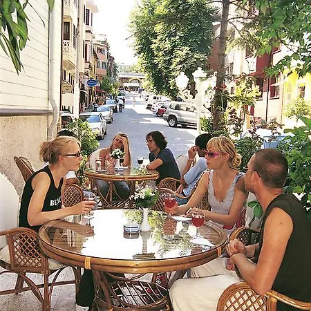 Historia-special Category Hotel