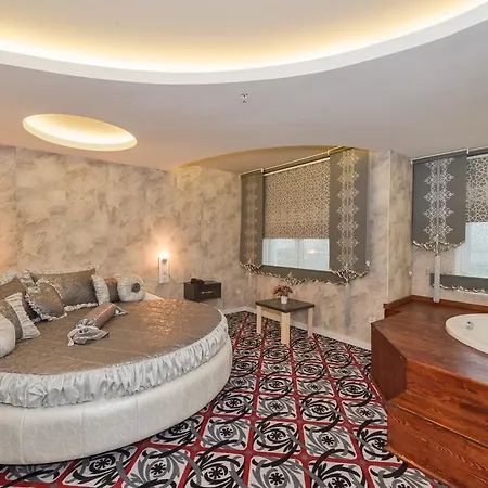 Matiat Hotel 2*