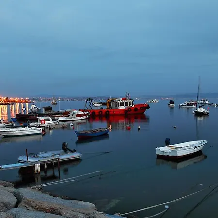 فندق Tuzla Town 3*