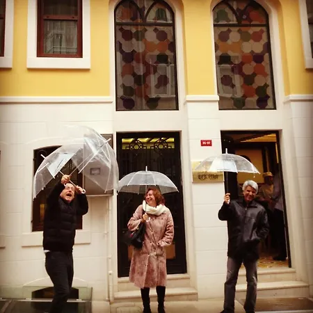 Ottopera Hotel 3*