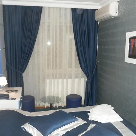 La White Hotell