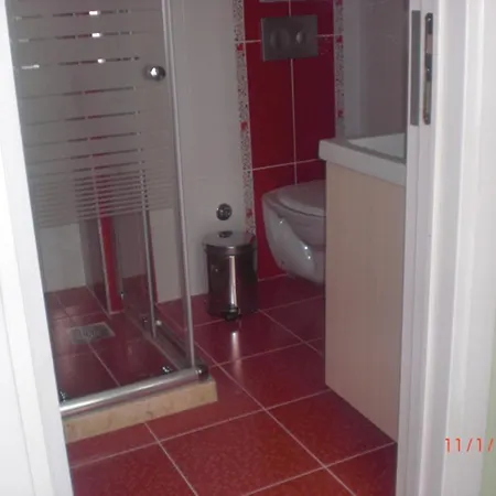 Taksimparis Aparthotel