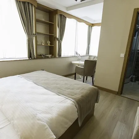 Mars Hotel