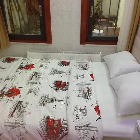 Taksimparis Aparthotel