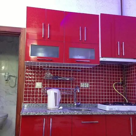 Taksimparis Aparthotel