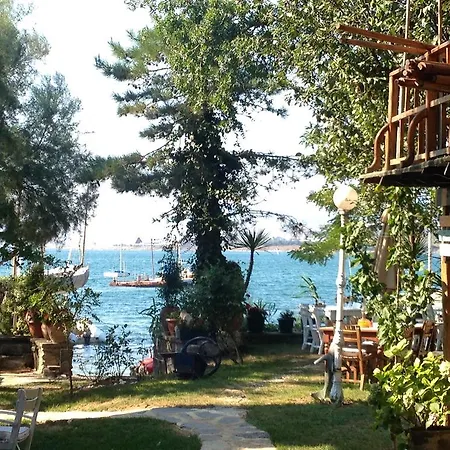 Homestay Tuzla Yacht Club *