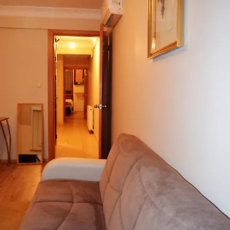 Taksim Guest Hotel 3*