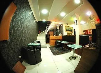 Emin Otel