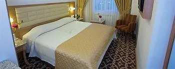 The Отель 4*
