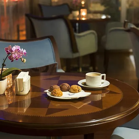 Al Majed Boutique 4*