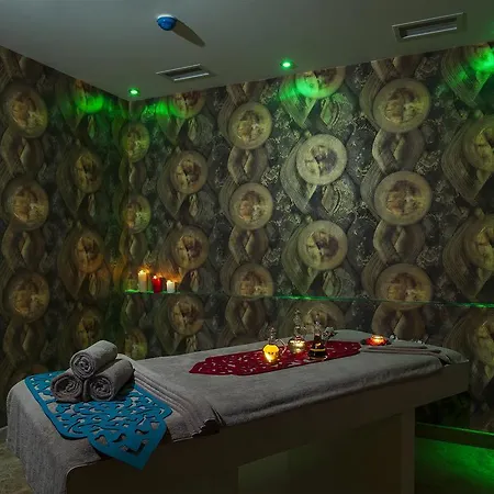 Hotel Al Majed Boutique 4*