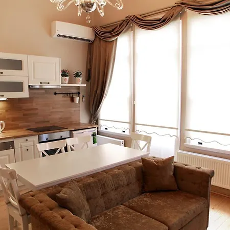 Golden Horn Apartament