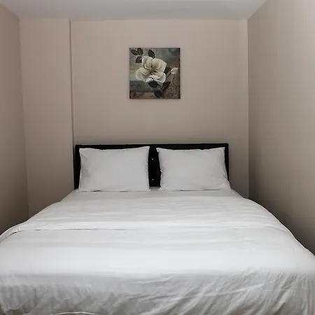 Lägenhet Serra Suites *