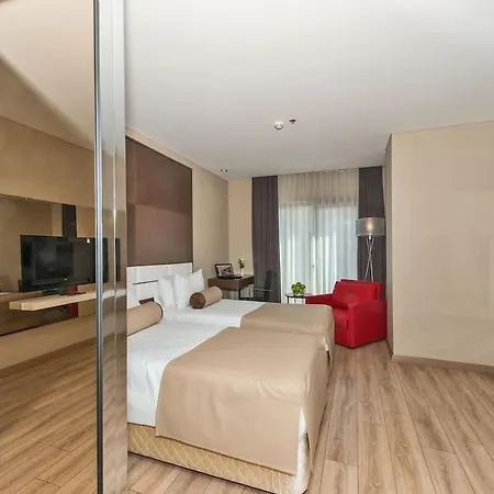 Hotel Dora