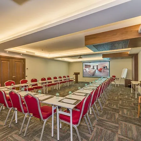 Hotel Dora 4*