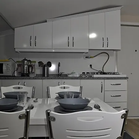 Lägenhet Serra Suites *