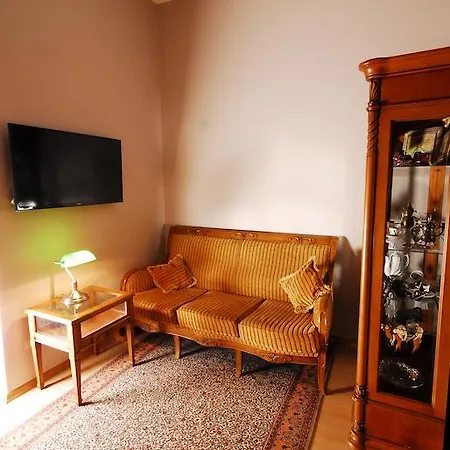 Hostel Station 34 *