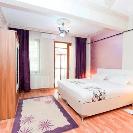 Hotel Adonis House Taksim 3*