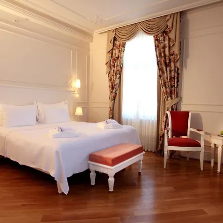 Hotel Corinne Art & Boutique