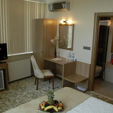Hotel Lounge