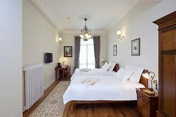 Armada Pera Estambul