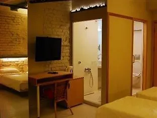 佩拉戴斯酒店