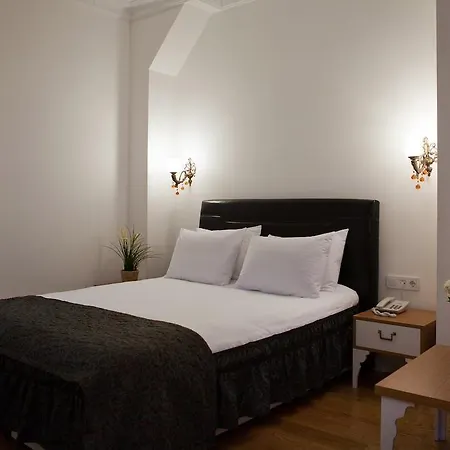 Hotel Jakaranda