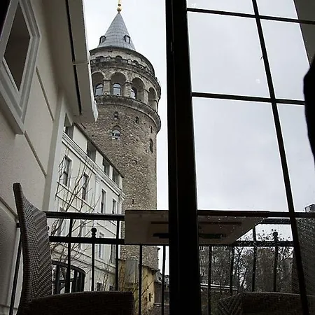 Art Nouveau Galata 아파트호텔 3*