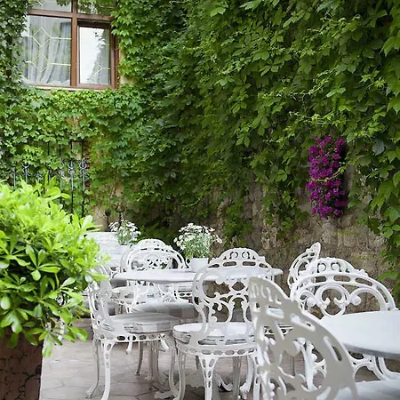 Sari Hotel Stambuł