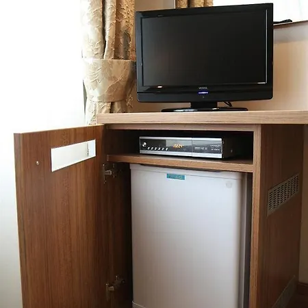 Elasophia Отель 2*