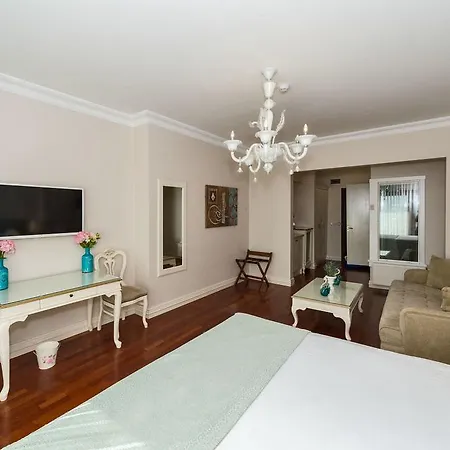 Suitel Bosphorus Taksim 2*
