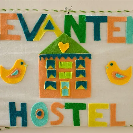 Levanten Hostel *