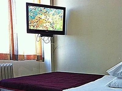 Yonca Otel 2*