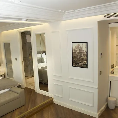 Mina - Special Category Hotel 4*