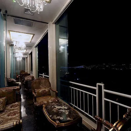 Maroon Bosphorus Hotell Istanbul