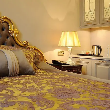 Maroon Bosphorus Hotell Istanbul