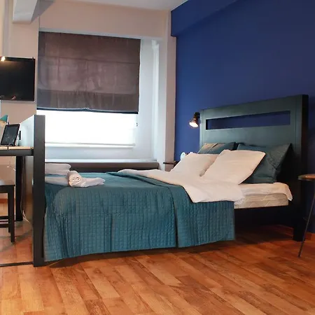 212 Aparthotel