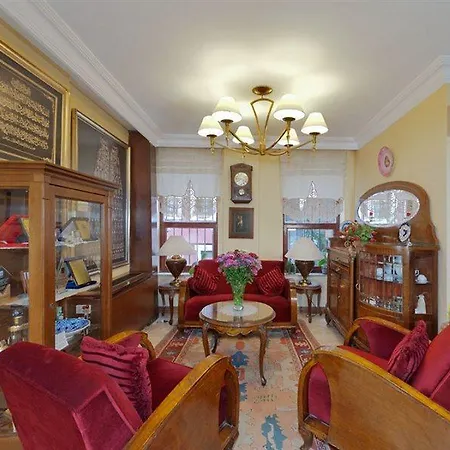 Arena - Special Class Hotel