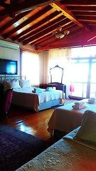 Golden Horn Hotel 3*
