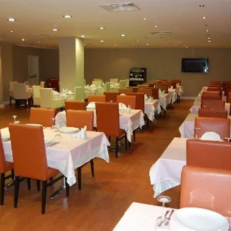 Hotel Golden Hill