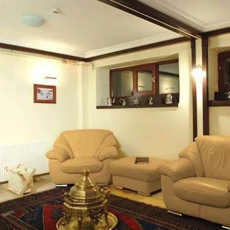 Tria Istanbul-special Category
