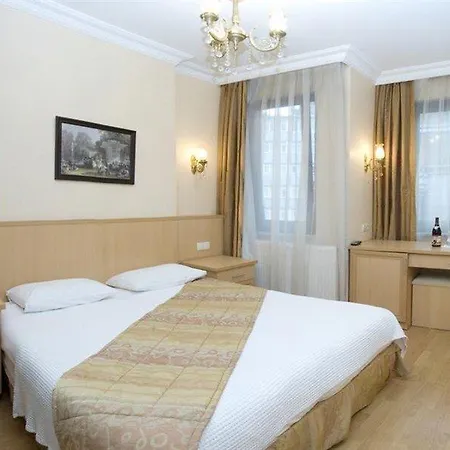 Hotel Kupeli 3*