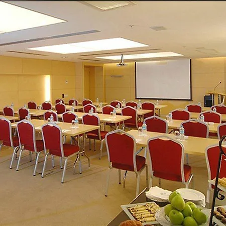 Hotel Divan City 4*