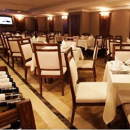 Hotel Nova Plaza Taksim Square 4*