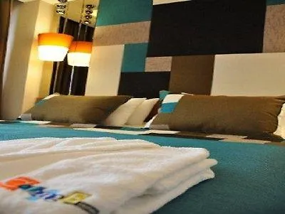 Collage Taksim Hotel Istanbul